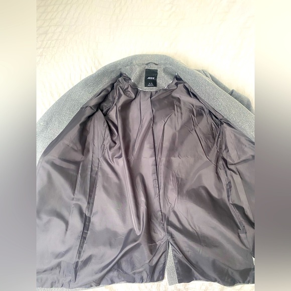 SOLD! Ardene Boxy Coat ⬜️▫️ - Picture 3 of 4